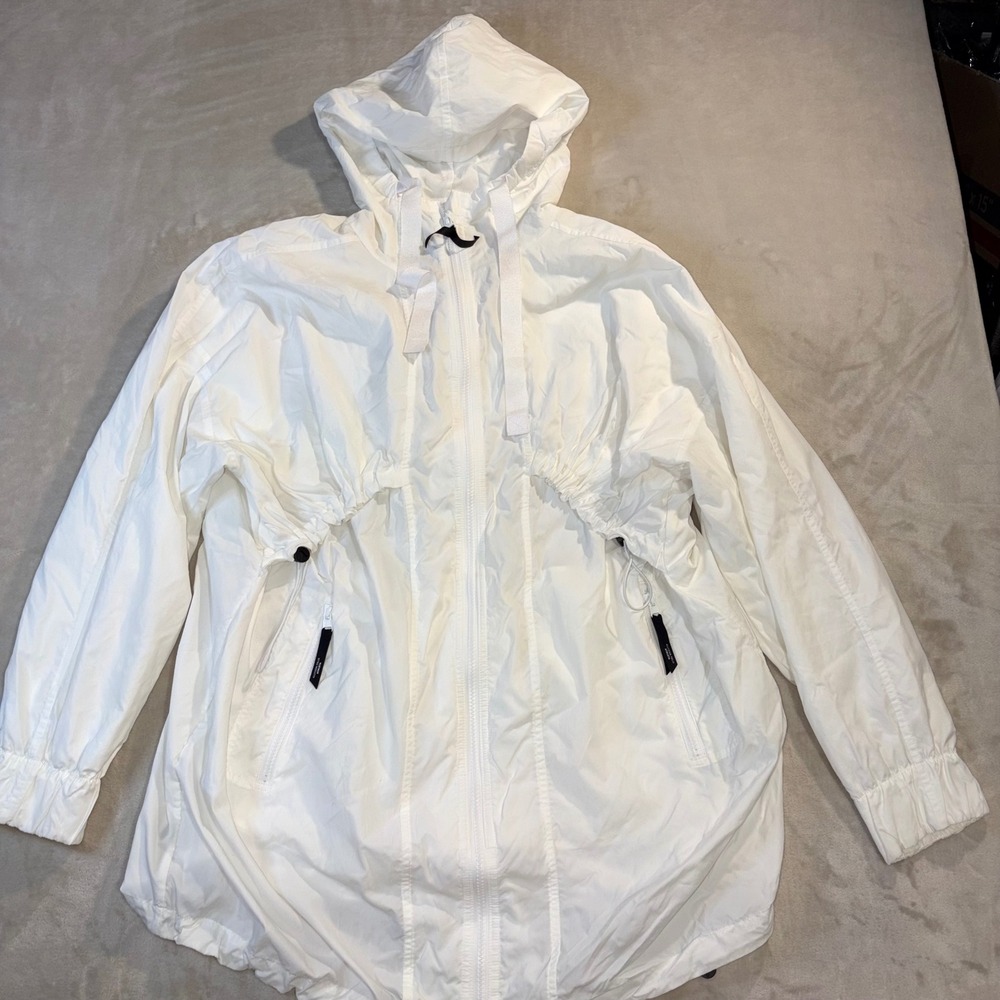 Allyson Felix x Athleta Legend Windbreaker Jacket White Full Zip Hooded Large